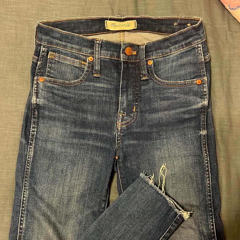 Skinny blue jeans